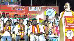 தவெகவை எதிா்க்க 36 கட்சிகள்
கூட்டணி: நாஞ்சில் சம்பத்
