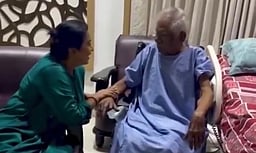 தேசிய விருது தர வேண்டும்... ராதிகாவைப் பாராட்டிய பாரதிராஜா!