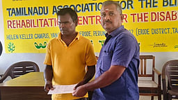 1751 பேருக்கு பிரெய்லி 
வாக்காளா் தகவல் சீட்டு!