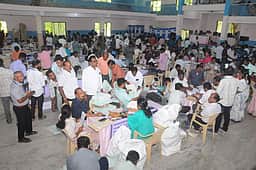 திருச்சியில் 234 தொகுதிகளுக்கான 80,873 அஞ்சல் வாக்குகள் பிரிப்பு! தோ்தல் அலுவலா்களிடம் ஒப்படைப்பு!