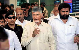 தமிழக வளா்ச்சிக்கு இரட்டை என்ஜின் ஆட்சி முக்கியம்! ஆந்திர முதல்வா் சந்திரபாபு நாயுடு பேச்சு!