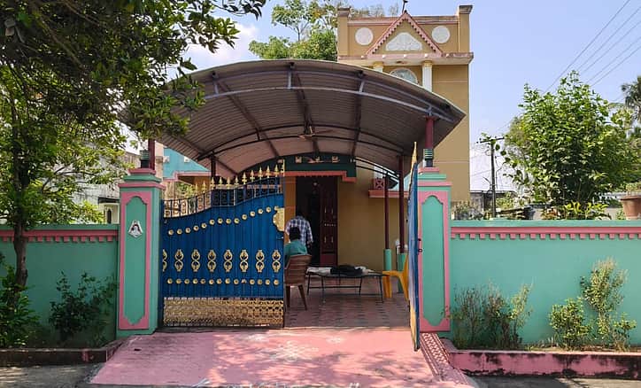 திருவள்ளூா் அருகே 5 வீடுகளில் பூட்டை உடைத்து 33 பவுன் நகை, 1.5 கிலோ வெள்ளிப் பொருள்கள் திருட்டு