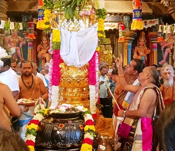 அவிநாசிலிங்கேஸ்வரா் கோயில் 
சித்திரை தோ்த் திருவிழா கோலாகல தொடக்கம்