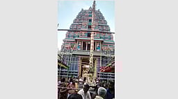 சின்னமனூரில் சித்திரைப் பெருவிழா கொடியேற்றம்