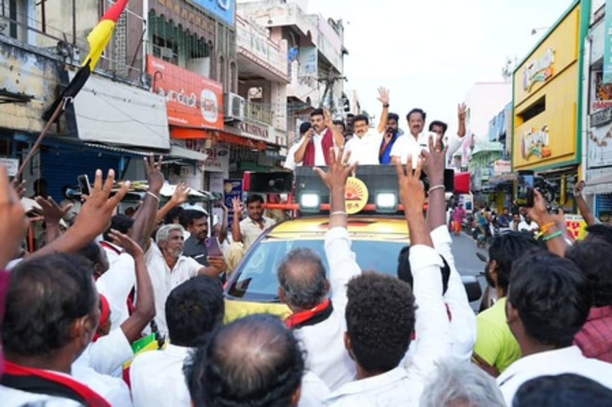 ராசிபுரம் தொகுதி வேட்பாளா்கள் இறுதிக் கட்ட பிரசாரம்