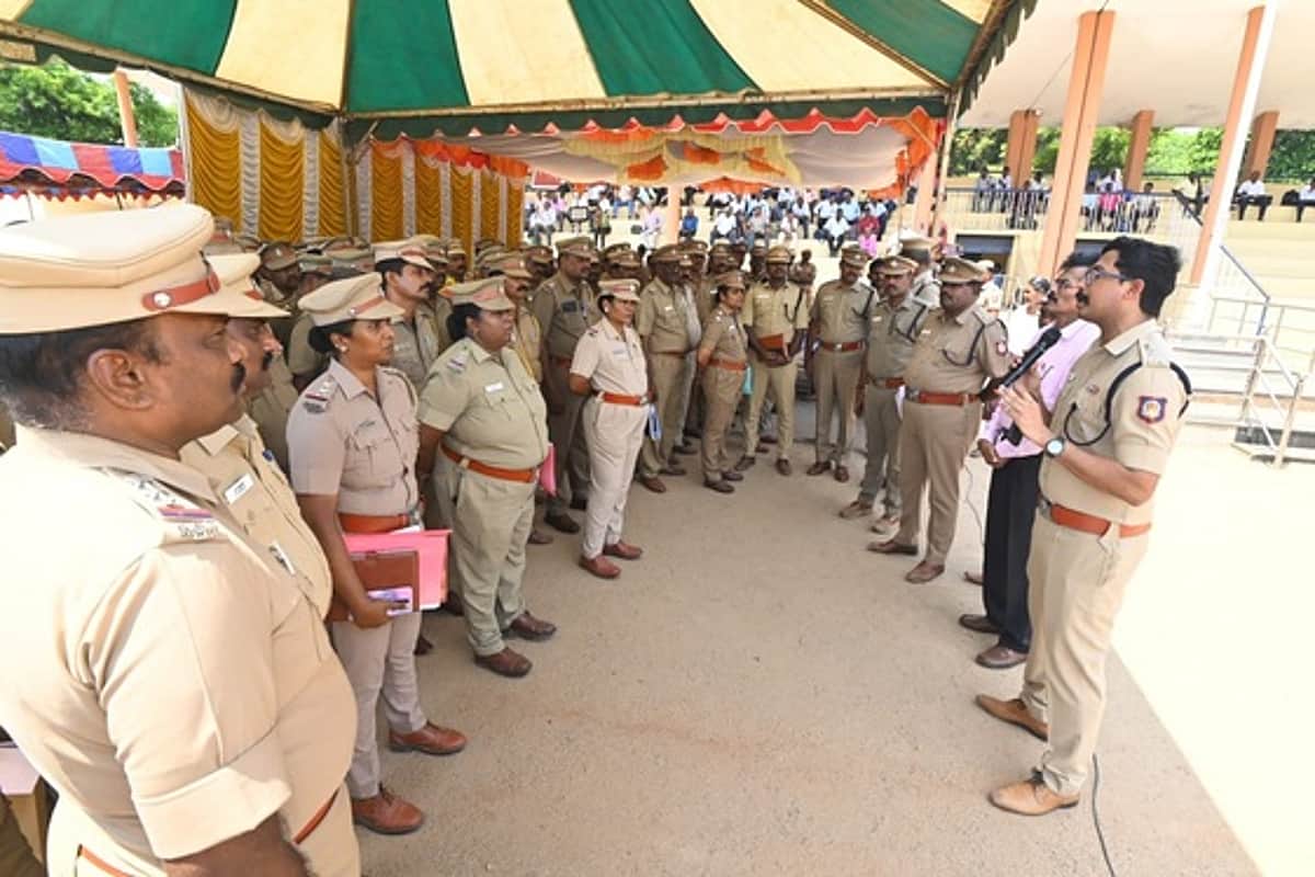 வேலூா்: தோ்தல் பாதுகாப்பு பணியில் 1,938 போ்