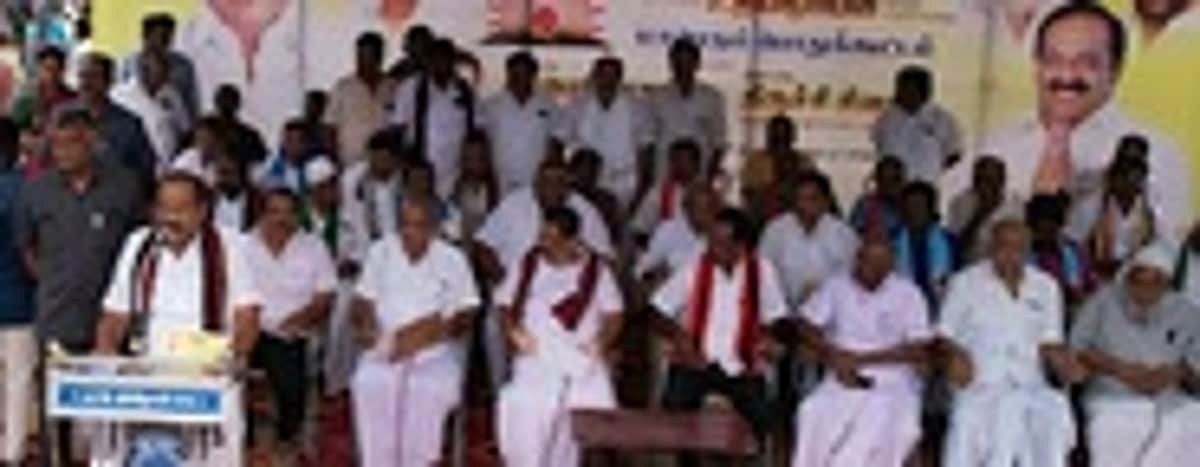 ஒட்டன்சத்திரம் தொகுதி வளா்ச்சிக்கு மீண்டும் வாய்ப்பு தாருங்கள்: அமைச்சா் அர.சக்கரபாணி