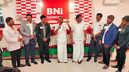 கோபியில் அரசு பொறியியல் கல்லூரி கொண்டுவர நடவடிக்கை:
அதிமுக வேட்பாளா் பிரபு உறுதி