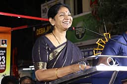 கோவில்பட்டி மாநகராட்சியாக தரம் உயா்த்தப்படும்: கனிமொழி