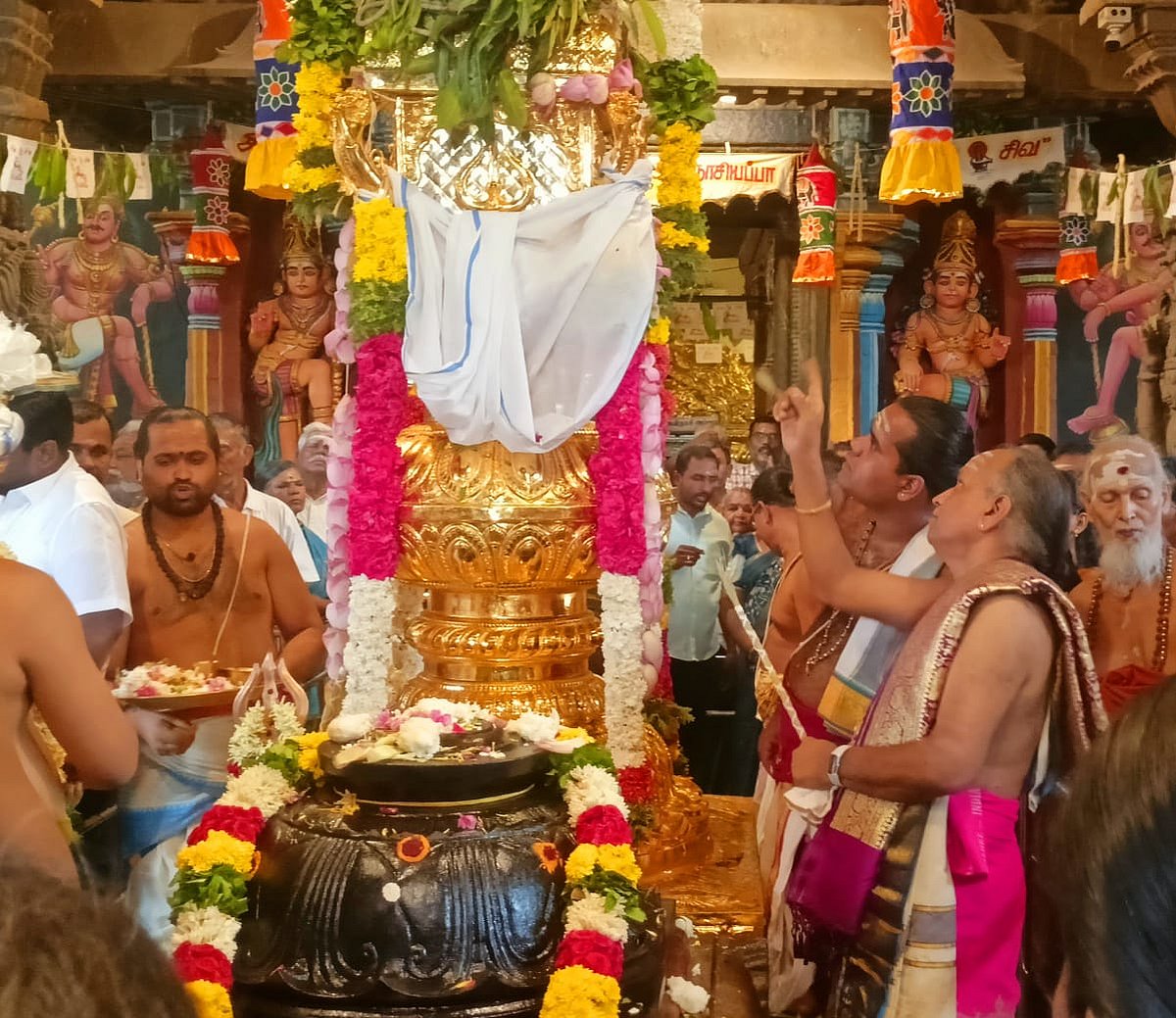 அவிநாசிலிங்கேஸ்வரர் கோயில் தேர்த் திருவிழா கொடியேற்றம்!