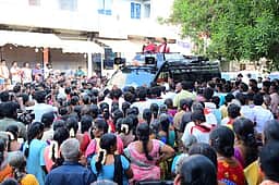 தூத்துக்குடி இறுதிக்கட்ட பிரசாரம்:  
கீதா ஜீவனை ஆதரித்து கனிமொழி பரப்புரை