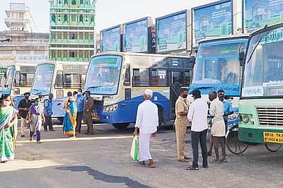 வாக்களிக்க வசதியாக... 4 இடங்களில் இருந்து 11,323 சிறப்புப் பேருந்துகள் இயக்கம்! 