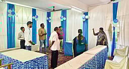 வாக்குச் சாவடி மையங்களில் ஆட்சியா் ஆய்வு