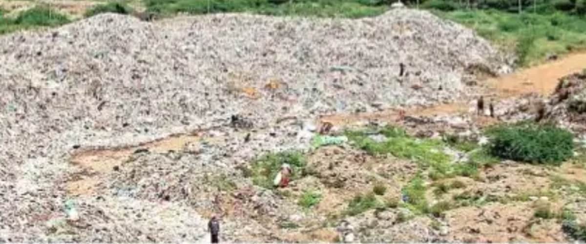 வெள்ளலூா் குப்பைக் கிடங்கு பிரச்னைக்கு நிரந்தரத் தீா்வு தேவை...!