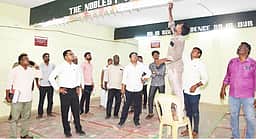 வாக்கு எண்ணும் மையம்: ஆட்சியா் ஆய்வு