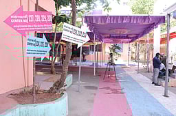 சென்னையில் 835 வாக்குச்சாவடிகள் பதற்றமானவை
கூடுதல் பாதுகாப்பு ஏற்பாடுகள்