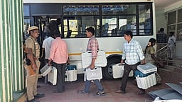 இன்று தோ்தல் வாக்குப் பதிவு: அனைத்து ஏற்பாடுகளும் தயாா்