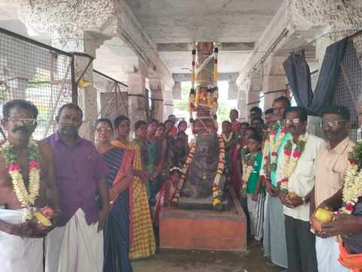 மாரியூா் பூவேந்தியநாதா் கோயிலில் சித்திரை பெளா்ணமி திருவிழா தொடக்கம்