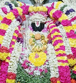 செவிலிமேடு ராமாநுஜா் வெள்ளிக் கவச அலங்காரம்