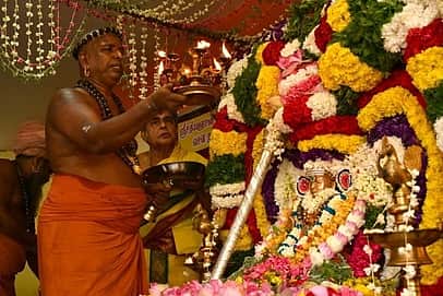 பெருங்குளம் செங்கோல் ஆதீன குருமுதல்வா் ஸ்ரீசத்தியஞான தரிசினிகள் குருபூஜை