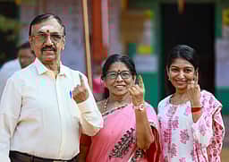 தமிழகத்தில் 85% வாக்குப் பதிவு வரலாறு காணாத சாதனை