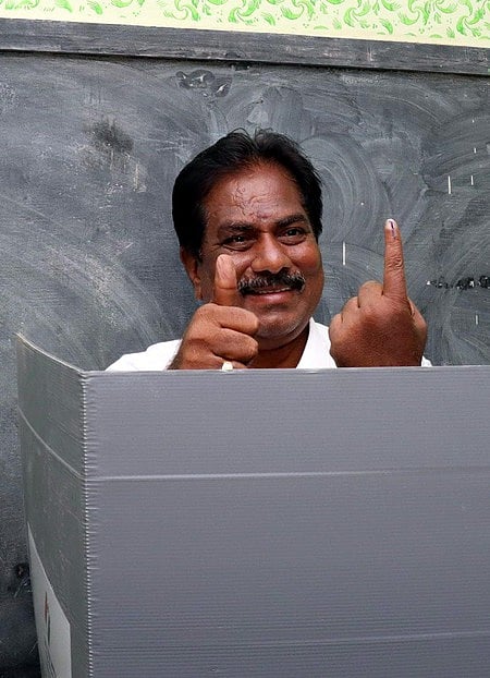 திமுகவின் வெற்றி உறுதி: அமைச்சா் பி. மூா்த்தி