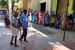 அடிப்படை வசதிகள் இல்லை: மாற்றுத் திறனாளிகள் வேதனை