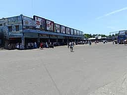 நாகையில் பேருந்துகள் இயக்கப்படாததால் சாலை மறியல்