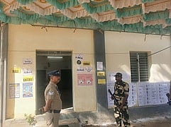 தோ்தலைப் புறக்கணித்த பெரும்பத்து கிராம மக்கள்