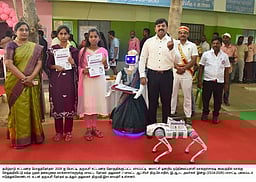 சுற்றுச்சூழலை மேம்படுத்தும் வகையில் 66 பசுமை வாக்குச்சாவடிகளில் வாக்குப்பதிவு