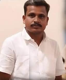 வாக்களித்த விடியோ வெளியிட்டவா் கைது