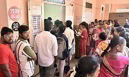 தாம்பரம், பல்லாவரம் தொகுதிகளில் கூடுதல் வாக்குப் பதிவு