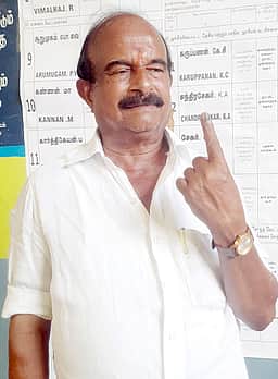அதிமுக அதிக இடங்களில் வெற்றி பெறும்: கே.சி.கருப்பணன்