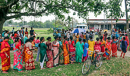 மேற்கு வங்கம்: மாலை 5 மணி வரை 89.93% வாக்குகள் பதிவு!