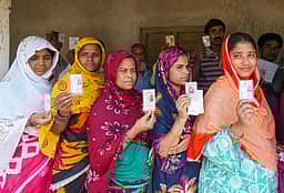 மேற்கு வங்கம்: பிற்பகல் 1 மணி வாக்குப்பதிவு நிலவரம்!