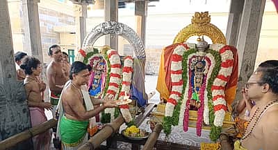 காஞ்சிபுரம் கச்சபேஸ்வரர் கோயில் சித்திரை உத்திரப் பெருவிழா உற்சவம் தொடக்கம்!