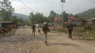 மணிப்பூரில் மீண்டும் வன்முறை: 3 பேர் பலி, பலர் காயம் 