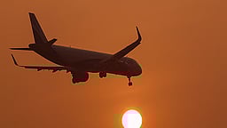 ஈரான் தலைநகரில் நாளை முதல் மீண்டும் சர்வதேச விமானங்கள் இயக்கம்!