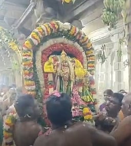 கொம்மடிக்கோட்டை கோயிலில் சித்திரைத் திருவிழா