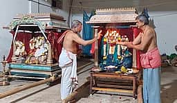 வலிவலத்தில் பஞ்சமூா்த்திகள் வீதியுலா
