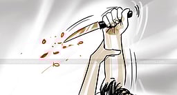 கோயில் கொடை விழா தகராறில் 
இளைஞருக்கு அரிவாள் வெட்டு