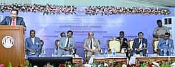 நீதிமன்றங்களை ‘அறம் கூறும் அரங்கங்கள்’ என்றழைக்க வேண்டும்: உச்ச நீதிமன்ற நீதிபதி எம்.எம். சுந்தரேஷ்