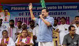 ‘வாக்காளா் பட்டியலில் இருந்து
நீக்கப்பட்டோா் பாஜகவை வீழ்த்த வேண்டும்’: கேஜரிவால் பிரசாரம்