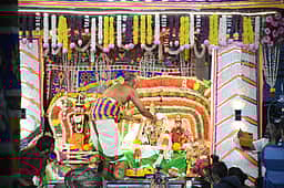 திருச்சி மலைக்கோட்டை தாயுமானசுவாமி கோயிலில் திருக்கல்யாணம் கோலாகலம் 