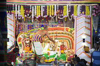 திருச்சி மலைக்கோட்டை தாயுமானசுவாமி கோயிலில் திருக்கல்யாணம் கோலாகலம் 