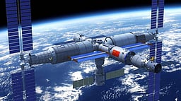 பாகிஸ்தான் வீரா்களுக்கு 
சீனா விண்வெளி திட்ட பயிற்சி!