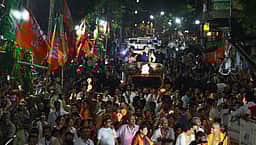 கொல்கத்தாவில் பிரதமர் மோடி சாலை வலம்!