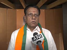 கவிதா தொடங்கிய டிஆர்எஸ் கட்சிக்கு ரேவந்த் ரெட்டி நிதியுதவி: பாஜக