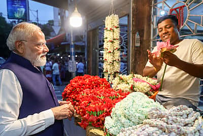 பாஜகவுக்கு வாக்களித்தால் காட்டாட்சியில் இருந்து விடுதலை: மேற்கு வங்க பிரசாரத்தில் மோடி!