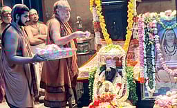 சங்கர மடத்தில் ஆதிசங்கரா் ஆராதனை உற்சவம்